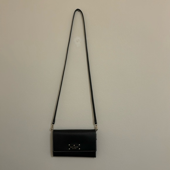 Kate Spade Natalie Wellesley Clutch crossbody bag in black. - Picture 10 of 10